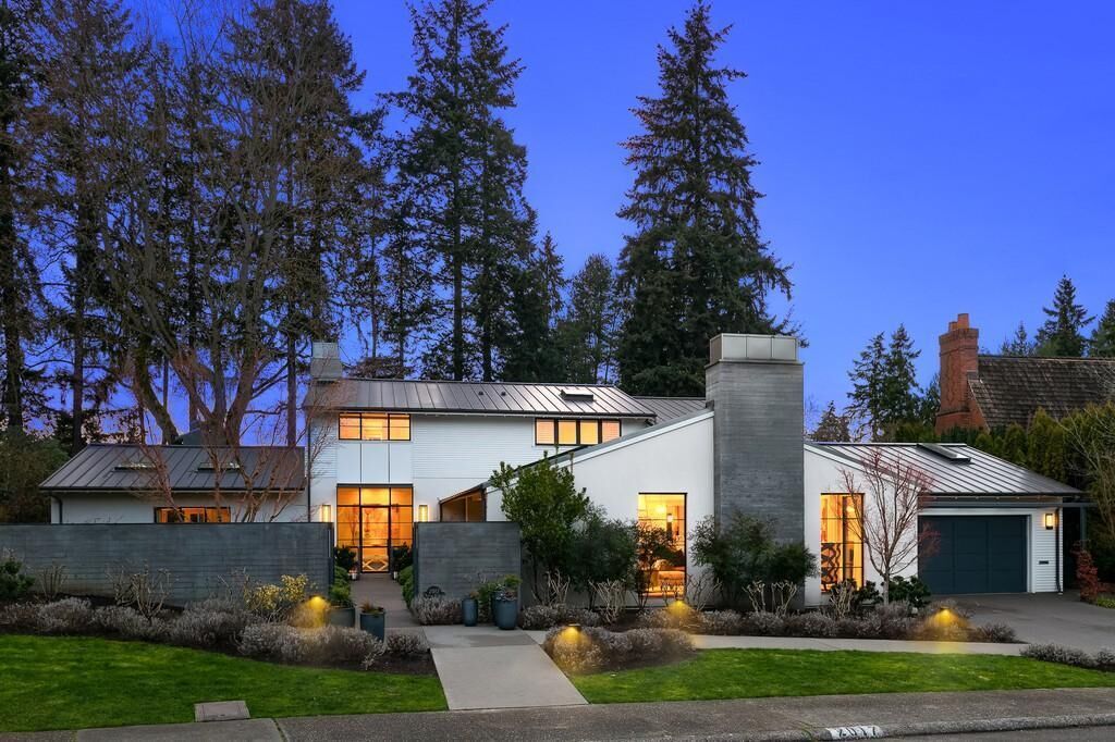 #47. 2017 Parkside Dr E, Seattle